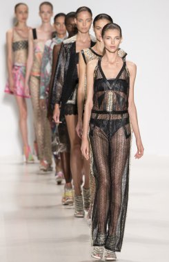 Custo Barcelona - 2015 bahar koleksiyonu