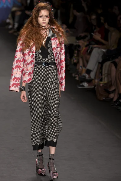 Anna sui - 2015 bahar koleksiyonu