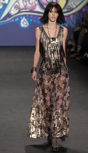 Anna Sui - Collezione Primavera 2015 — Foto Stock