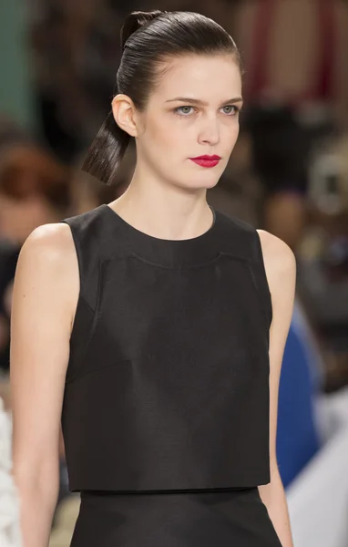 Carolina Herrera - 2015 voorjaarscollectie — Stockfoto