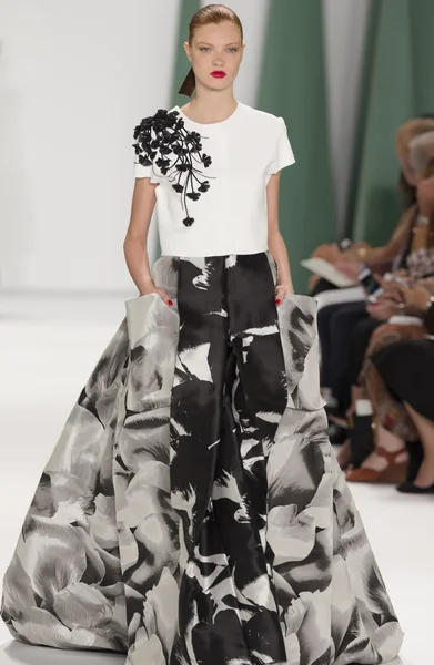 Carolina Herrera - 2015 vårkollektion — Stockfoto