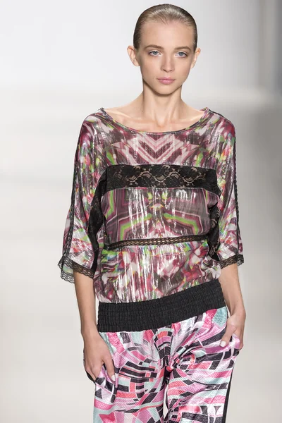 Custo Barcelona - Collection Printemps 2015 — Photo