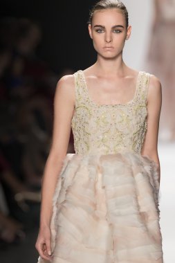 Dennis Basso - 2015 bahar koleksiyonu