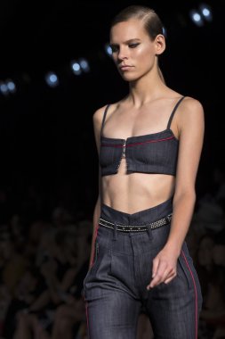 Dizel siyah altın - 2015 bahar koleksiyonu