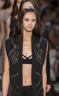Herve Leger - 2015 bahar koleksiyonu