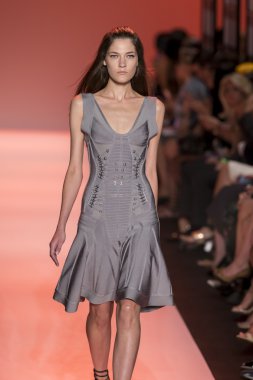 Herve Leger - 2015 bahar koleksiyonu