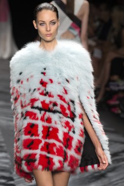 J Mendel - 2015 bahar koleksiyonu