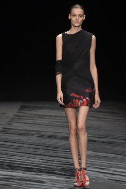 J Mendel - 2015 bahar koleksiyonu