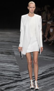 J Mendel - 2015 bahar koleksiyonu