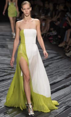 J Mendel - 2015 bahar koleksiyonu