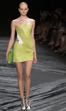 J Mendel - 2015 bahar koleksiyonu