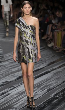 J Mendel - 2015 bahar koleksiyonu