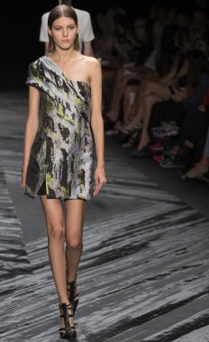 J Mendel - 2015 bahar koleksiyonu