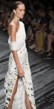 J Mendel - 2015 bahar koleksiyonu