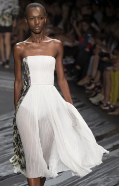 J Mendel - 2015 bahar koleksiyonu