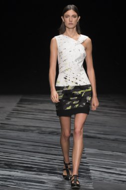 J Mendel - 2015 bahar koleksiyonu