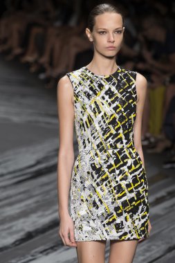 J Mendel - 2015 bahar koleksiyonu