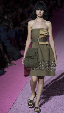 Marc Jacobs - 2015 bahar koleksiyonu