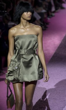 Marc Jacobs - 2015 bahar koleksiyonu