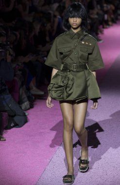 Marc Jacobs - 2015 bahar koleksiyonu