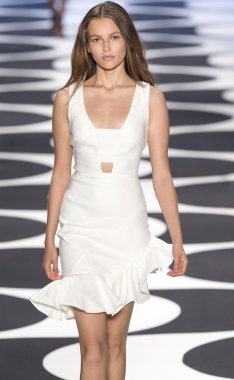 Nicole Miller - 2015 bahar koleksiyonu
