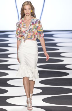 Nicole Miller - 2015 bahar koleksiyonu