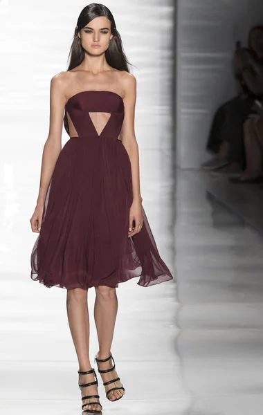 Reem Acra - Collezione Primavera 2015 — Foto Stock