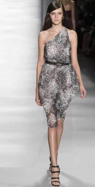 Reem Acra - 2015 Spring Collection — Stock Photo, Image