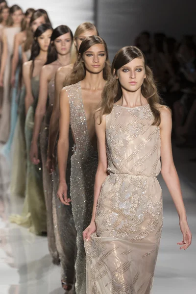 Reem Acra - 2015 Spring Collection — Stock Photo, Image