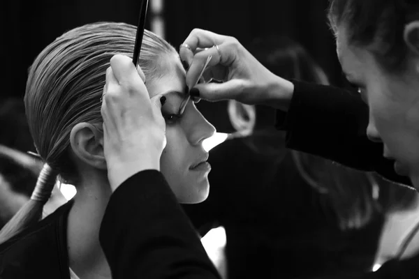 Carolina Herrera - 2015 Fall Fashion Show - bastidores — Fotografia de Stock