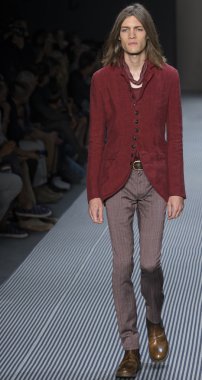 John Varvatos - Bahar 2016 Yaz koleksiyonu