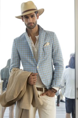 Hickey Freeman - İlkbahar/Yaz 2016 koleksiyonu
