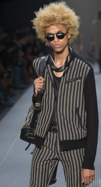 John Varvatos - ilkbahar/yaz 2016 koleksiyonu