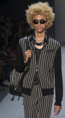 John Varvatos - ilkbahar/yaz 2016 koleksiyonu