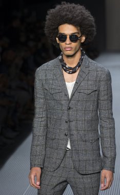 John Varvatos - ilkbahar/yaz 2016 koleksiyonu