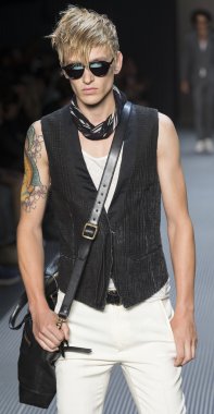 John Varvatos - ilkbahar/yaz 2016 koleksiyonu