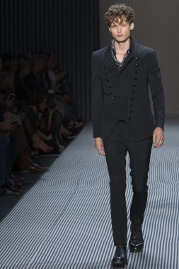 John Varvatos İlkbahar Yaz 2016