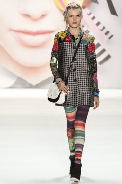 Desigual - Spring 2016 Collection