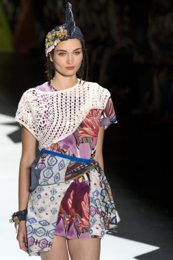 Desigual - Spring 2016 Collection