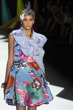 Desigual - Spring 2016 Collection