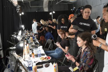 Desigual - 2016 Bahar Koleksiyonu - Sahne Arkası