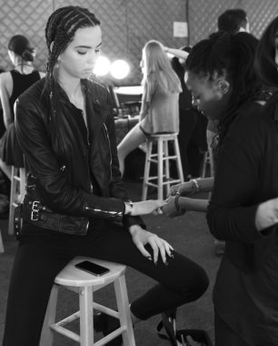 Desigual - 2016 Bahar Koleksiyonu - Sahne Arkası