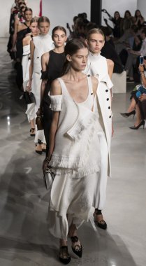 Proenza Schouler - Spring Summer 2016 Collection