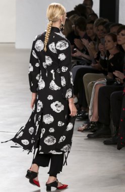 Proenza Schouler - Spring Summer 2016 Collection