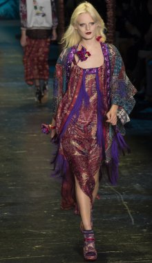 Anna Sui - bahar 2016 yaz koleksiyonu