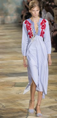 Tory Burch - bahar 2016 yaz koleksiyonu