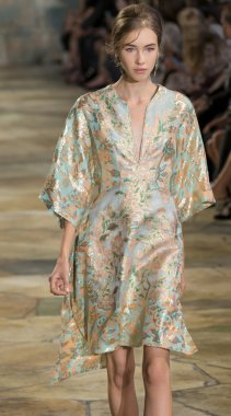 Tory Burch - bahar 2016 yaz koleksiyonu