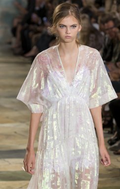 Tory Burch - bahar 2016 yaz koleksiyonu