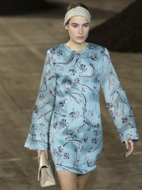 Phillip Lim - bahar 2016 yaz koleksiyonu