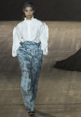 Phillip Lim - bahar 2016 yaz koleksiyonu